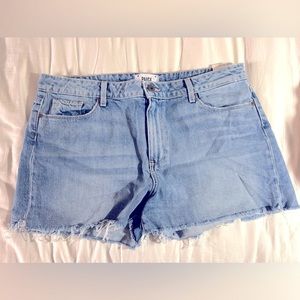 PAIGE size 32 light wash jean shorts
